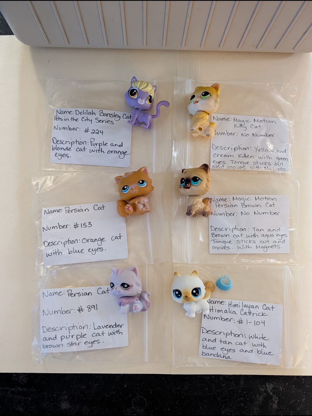 Littlest Pet Shop Cats - Lavender, Orange, Cream, White